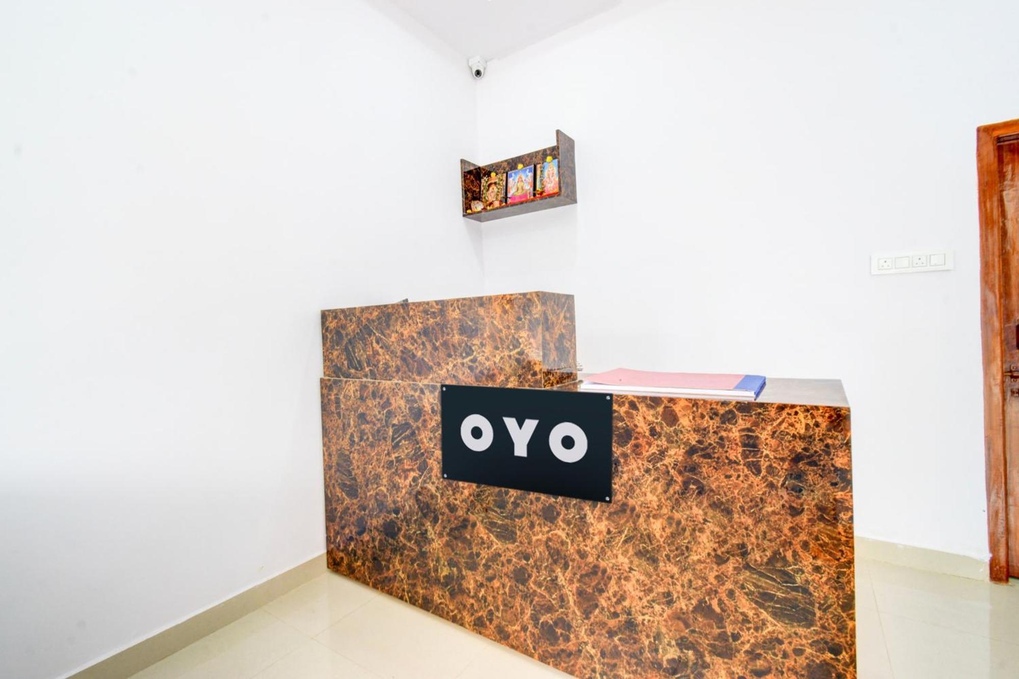 Hotel O D N Groups Sururnagar Bagian luar foto